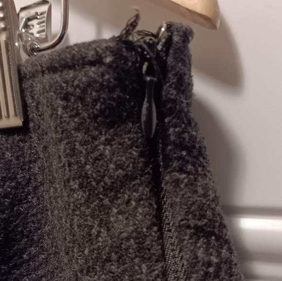 Chouyatou Women's Casual Plaid A-Line Wool Pleated Short Skirt Charcoal - Picture 3 of 8